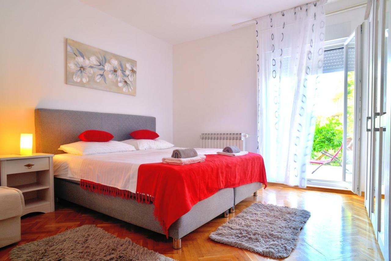Red Rose Apartment Split Exterior foto