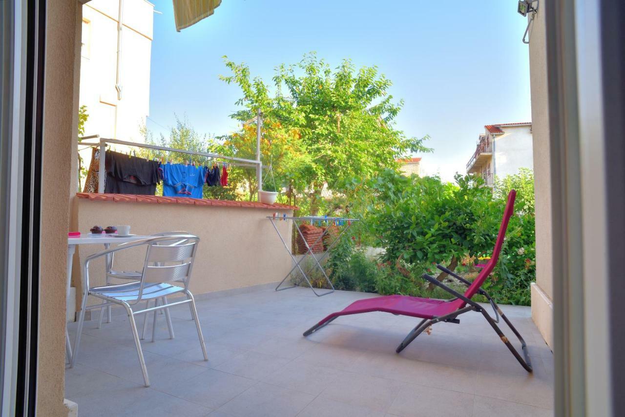 Red Rose Apartment Split Exterior foto